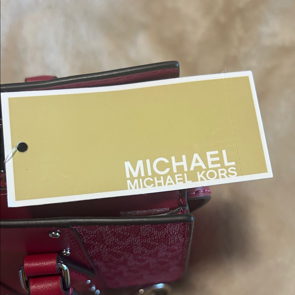 Michael Kors Crimson Purse - Picture 3 of 7
